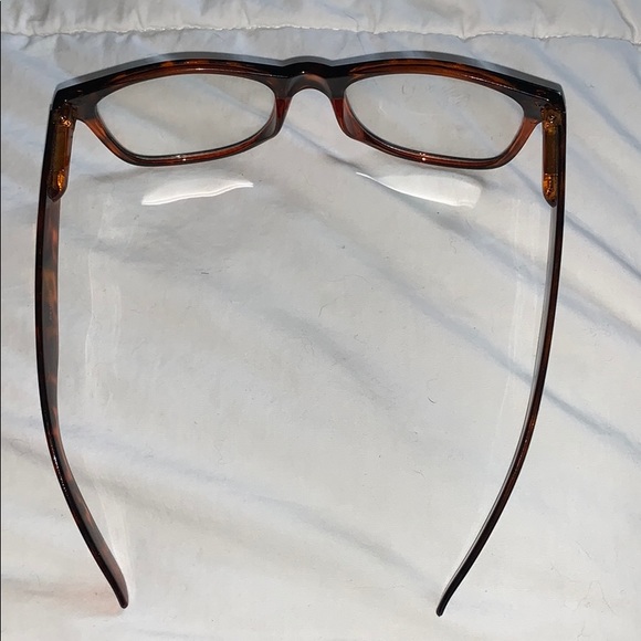 Glasses frames - Picture 3 of 3